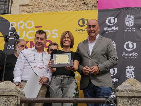 Imagen El presidente de la Diputación pregona la Fiesta de la Vendimia, aplaudiendo la cosecha de público y participantes que ha conseguido la cita de Valtiendas en los últimos años